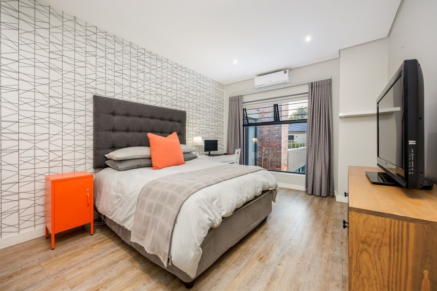 5 Bedroom Property for Sale in Aurora Western Cape